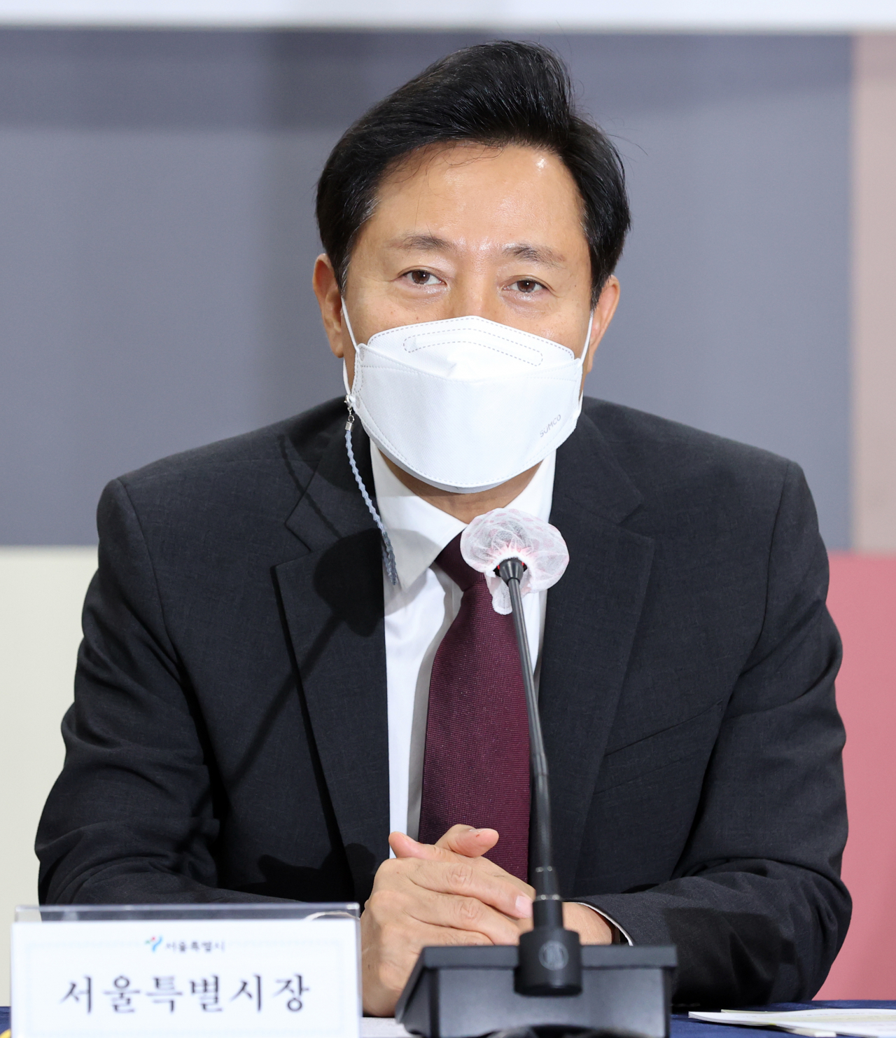 오세훈 서울시장이 24일 오후 서울시청에서 열린 보훈단체 대표자 간담회에서 인사말을 하고 있다. 연합뉴스