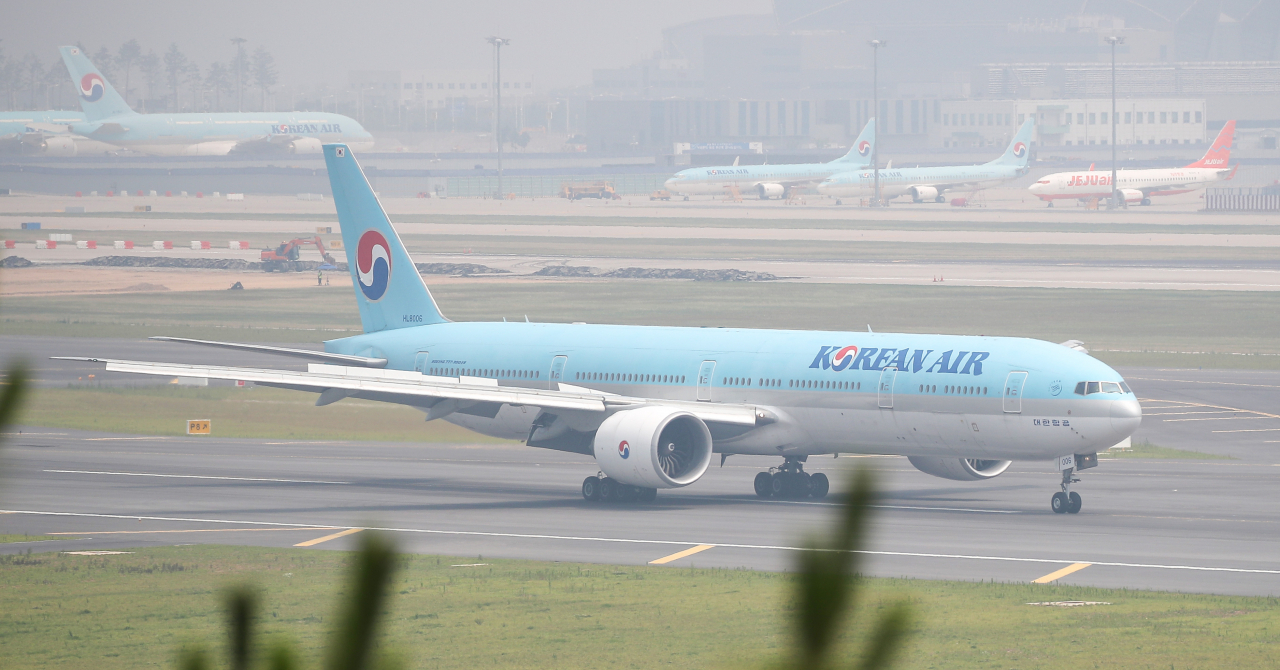 29일 오전 인천국제공항 활주로 모습. [연합]