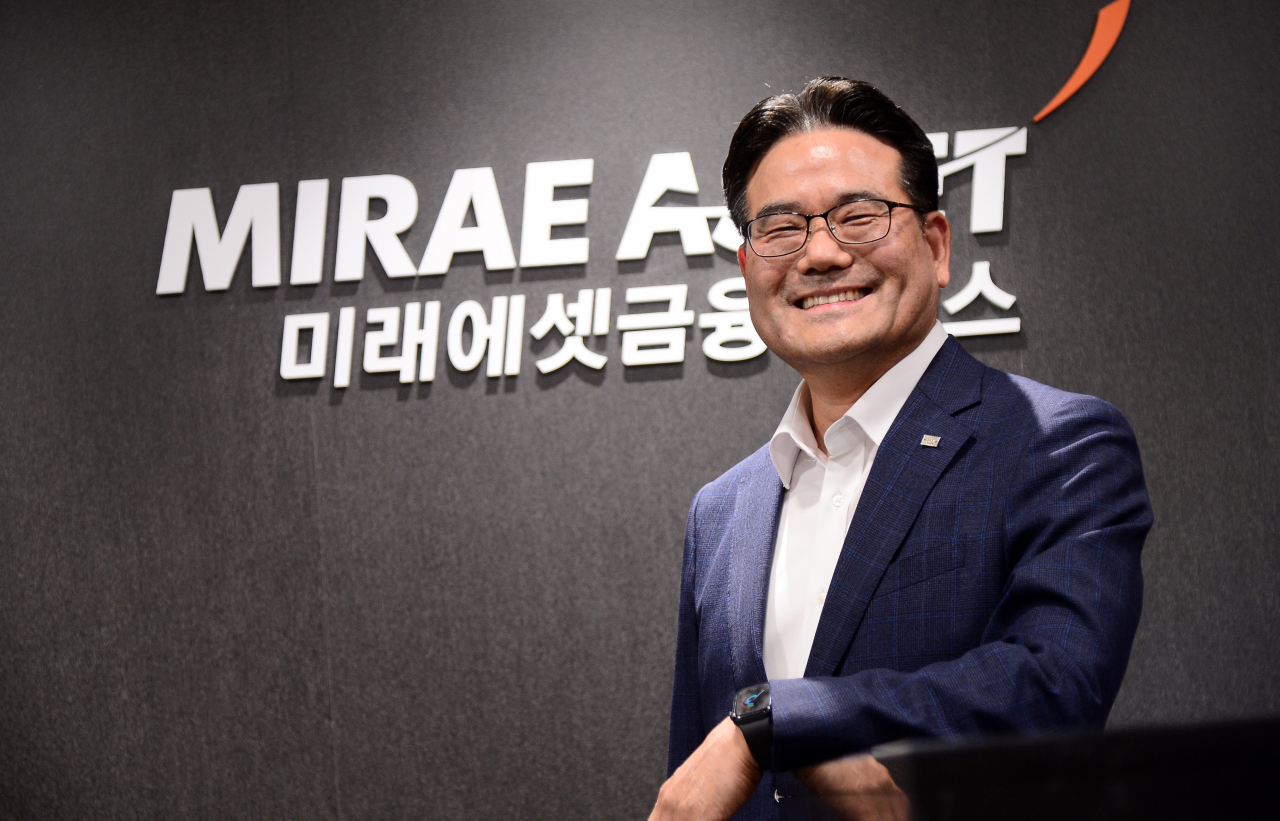 하만덕 미래에셋금융서비스 부회장(대표이사)이 최근 서울 중구 T타워에서 헤럴드경제와 인터뷰를 하고 있다. 이상섭 기자 babtong@heraldcorp.com