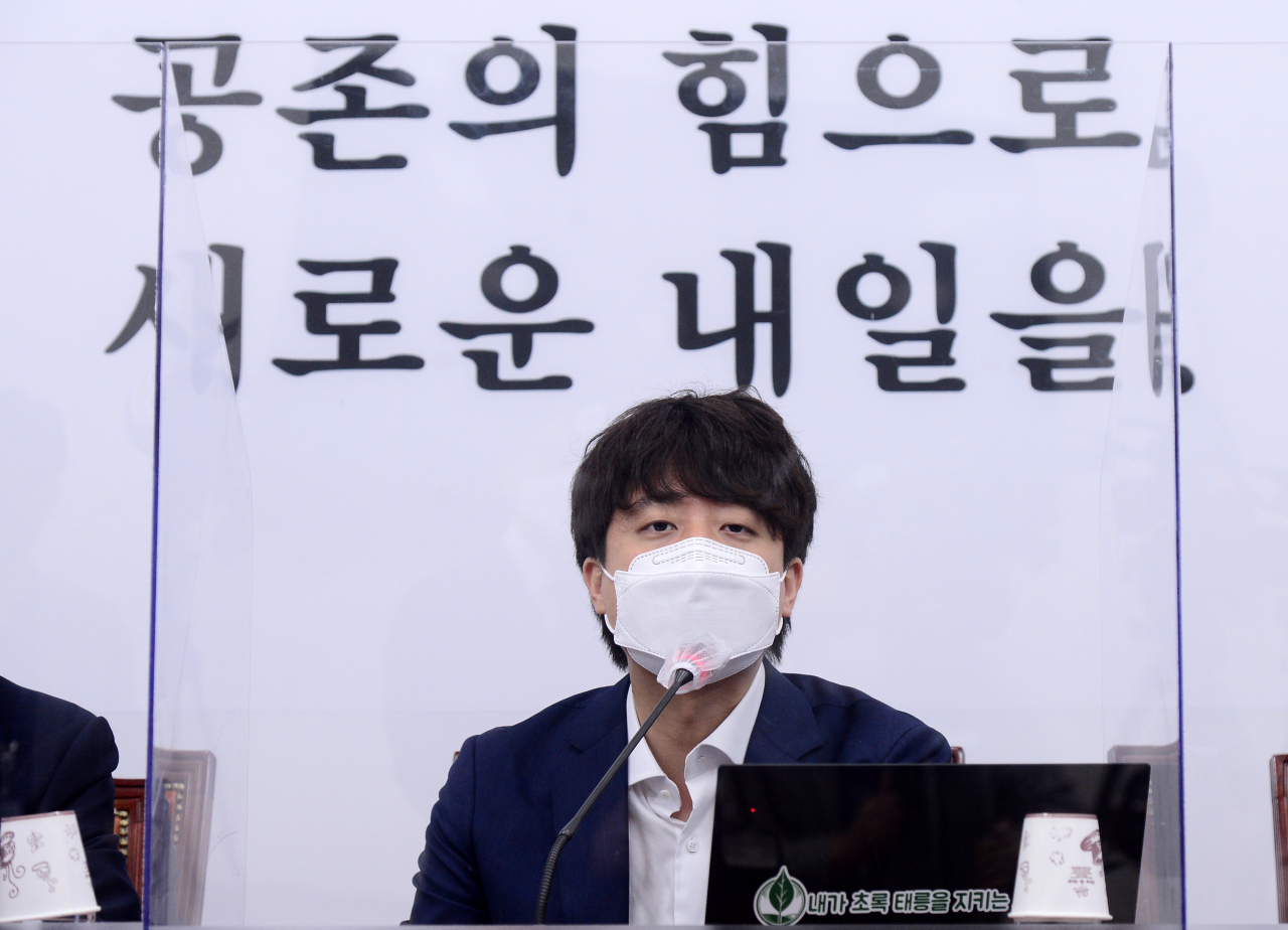 이준석 국민의힘 대표가 5일 서울 여의도 국회에서 열린 최고위원회의에서 발언하고 있다. [헤럴드경제=이상섭 기자]