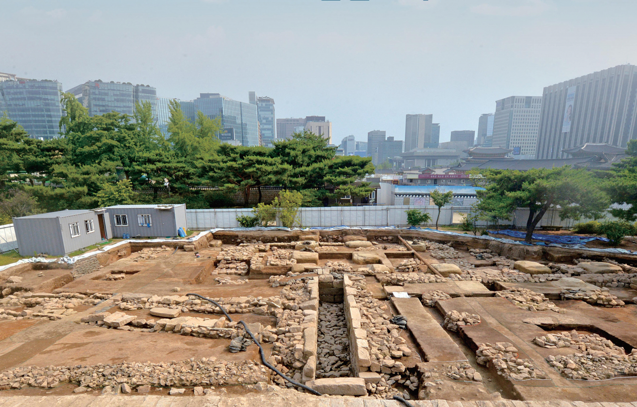 경복궁 화장실 유구 전경.