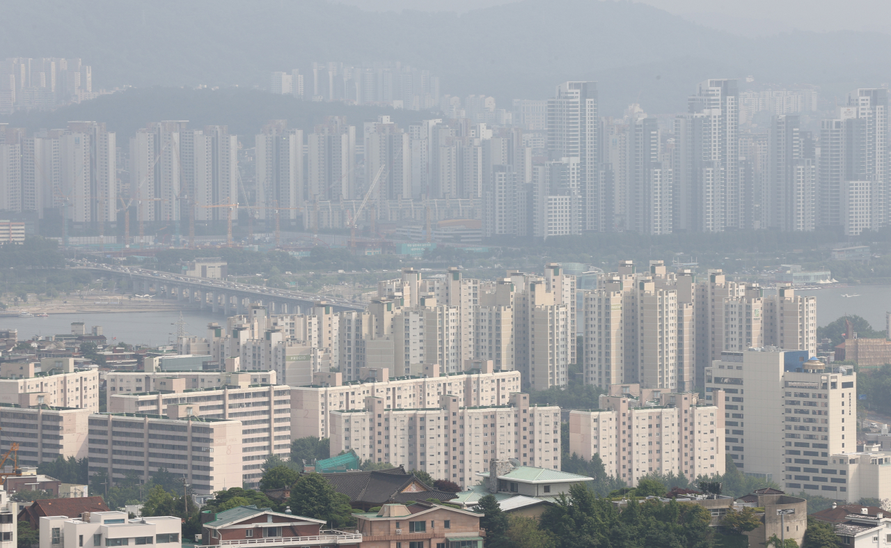 서울 남산에서 바라본 서울 모습. [연합]