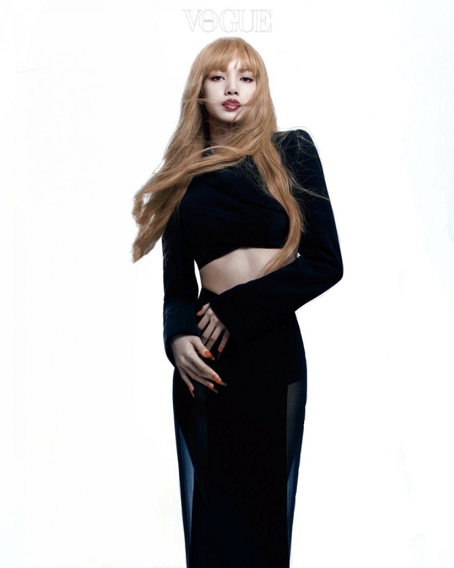 (Credit: Vogue Korea)