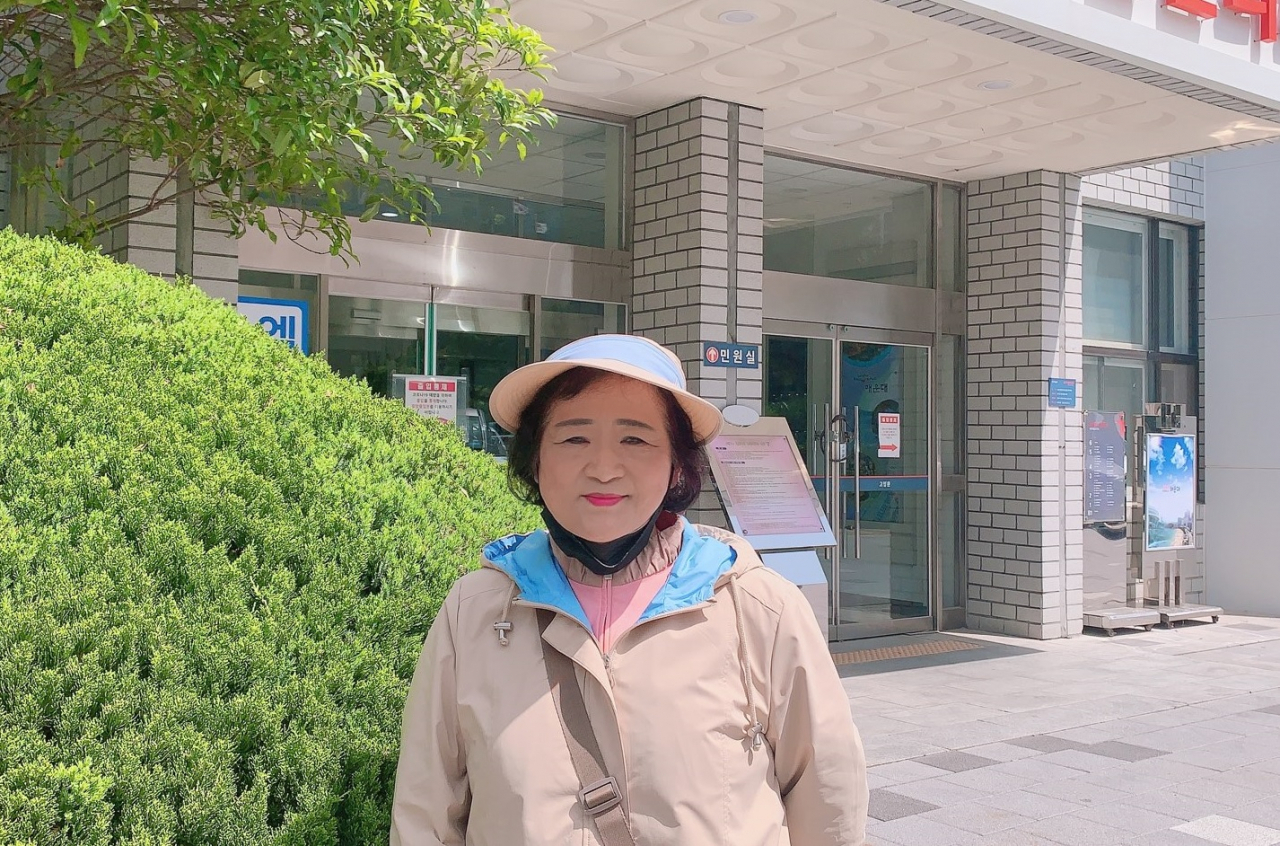25년째 ‘얼굴 없는 후원자’로 지역사회에 봉사활동을 펼치고 있는 hy 프레시 매지너 김옥저씨.