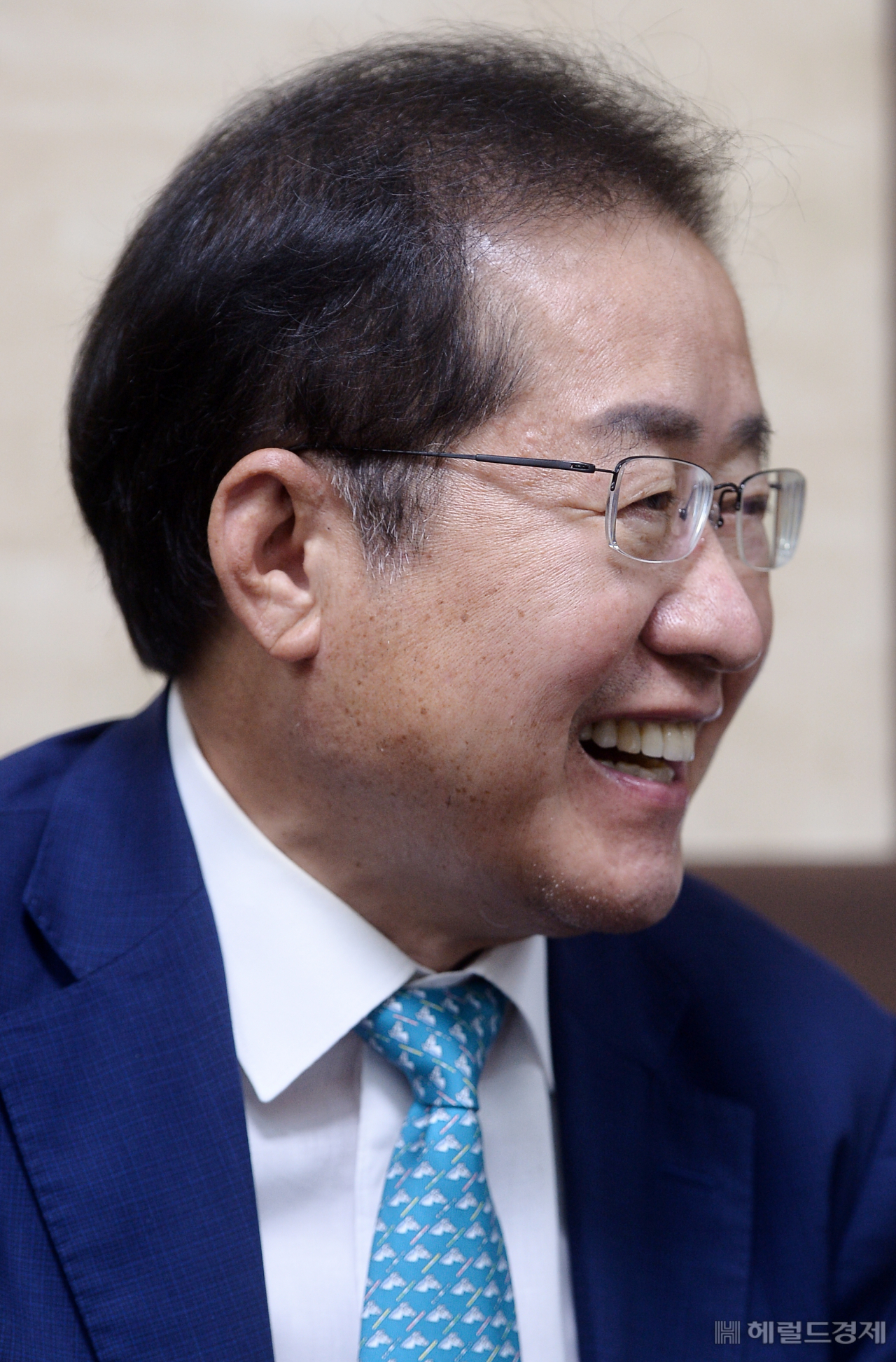 [헤럴드경제=이상섭 기자] 대권에 도전하는 홍준표 국민의힘 의원이 13일 오후 서울 여의도에 위치한 선거 캠프에서 본지와 인터뷰를 하고 있다.