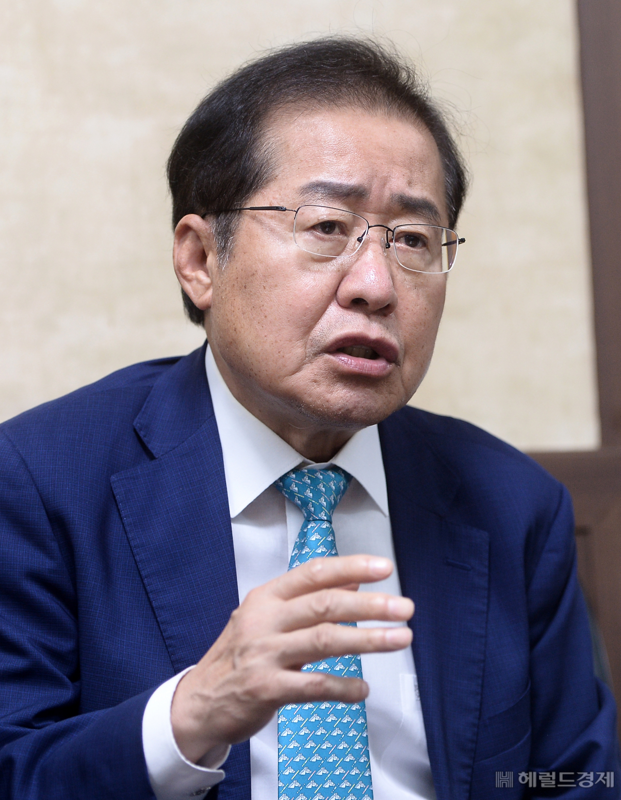 대권에 도전하는 홍준표 국민의힘 의원이 지난 13일 오후 서울 여의도에 있는 모처에서 본지와 인터뷰를 하고 있다. [이상섭 기자/babtong@heraldcorp.com]