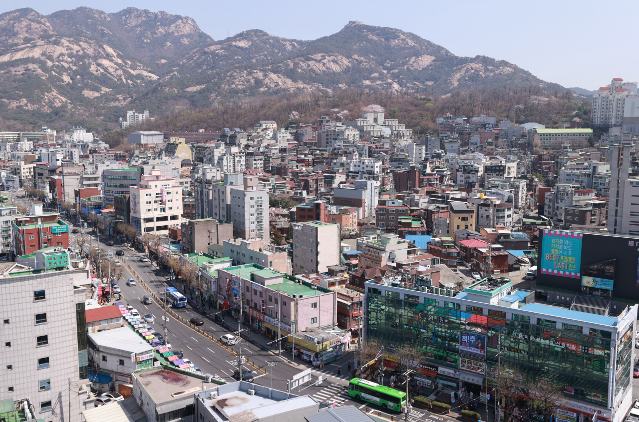도심 공공주택 복합개발사업 역세권 개발 후보지인 서울 은평구 불광동 연신내 인근 모습. 이 지역엔 불광동 내 저층주거사업지 등도 포함돼 있다. [연합]
