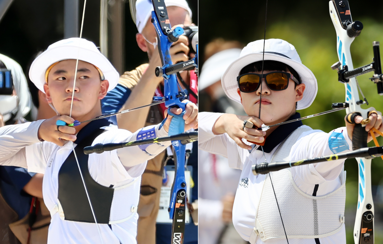양궁 국가대표 김제덕(왼쪽)과 안산이 23일 일본 유메노시마 공원 양궁장에서 열린 도쿄올림픽 남자 개인전 랭킹라운드에서 1위로 본선에 올랐다. 연합뉴스