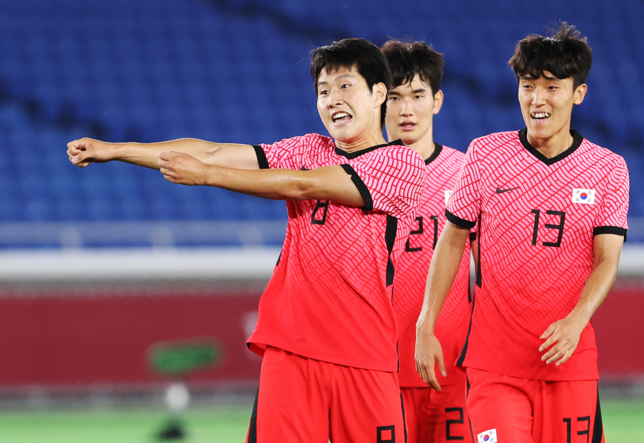 28일 요코하마 국제경기장에서 열린 도쿄올림픽 남자축구 조별리그 B조 3차전 대한민국 대 온두라스의 경기 후반전. 이강인이 여섯 번째 골을 넣고 야구 세리머니를 하고 있다. [연합]