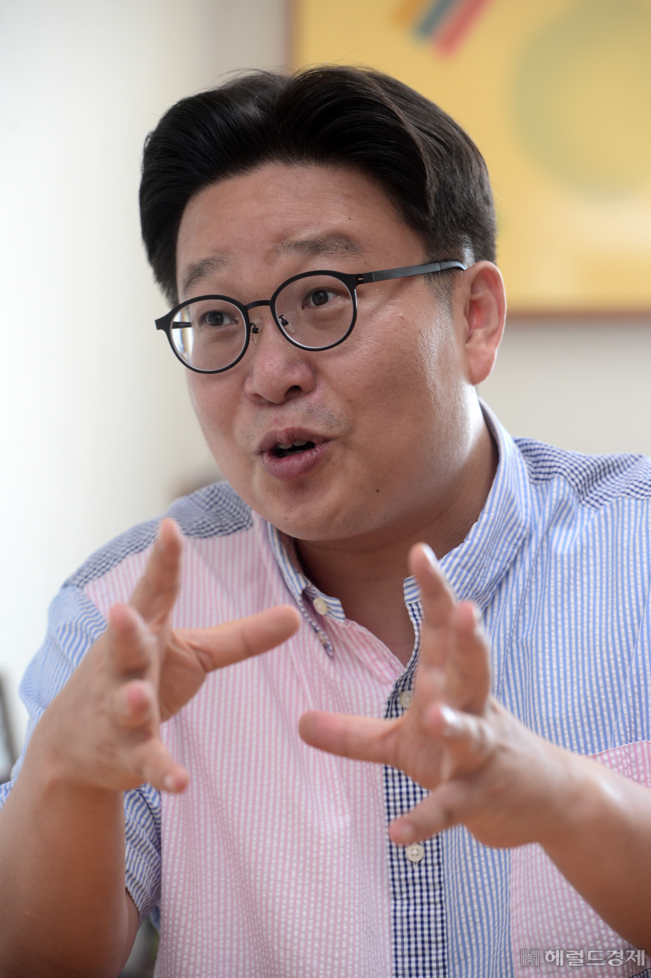 서경덕 성신여대 교양학부 교수가 최근 서울 성북구 성신여대에서 인터뷰를 하고 있다. 박해묵 기자