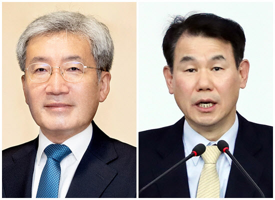 From left: Koh Seung-beom, a member of the Bank of Korea’s monetary policy board and Jeong Eun-bo, South Korea's chief negotiator for defense cost-sharing talks with the US. (Yonhap)