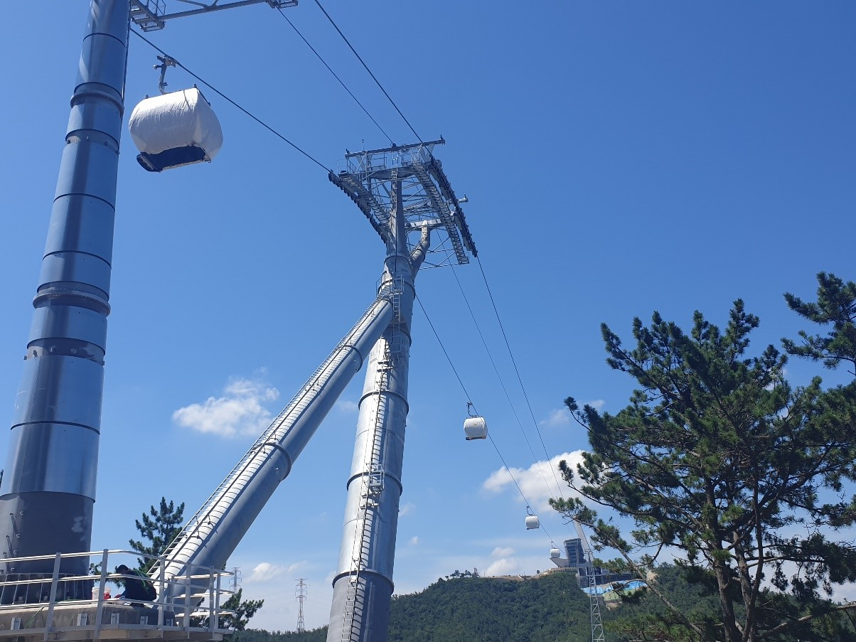 8월말에 개통될 명량해상케이블카