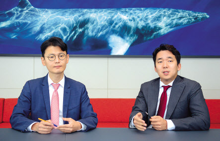 왼쪽부터 최철웅, 장호경 법무법인 태평양 변호사 [법무법인 태평양 제공]