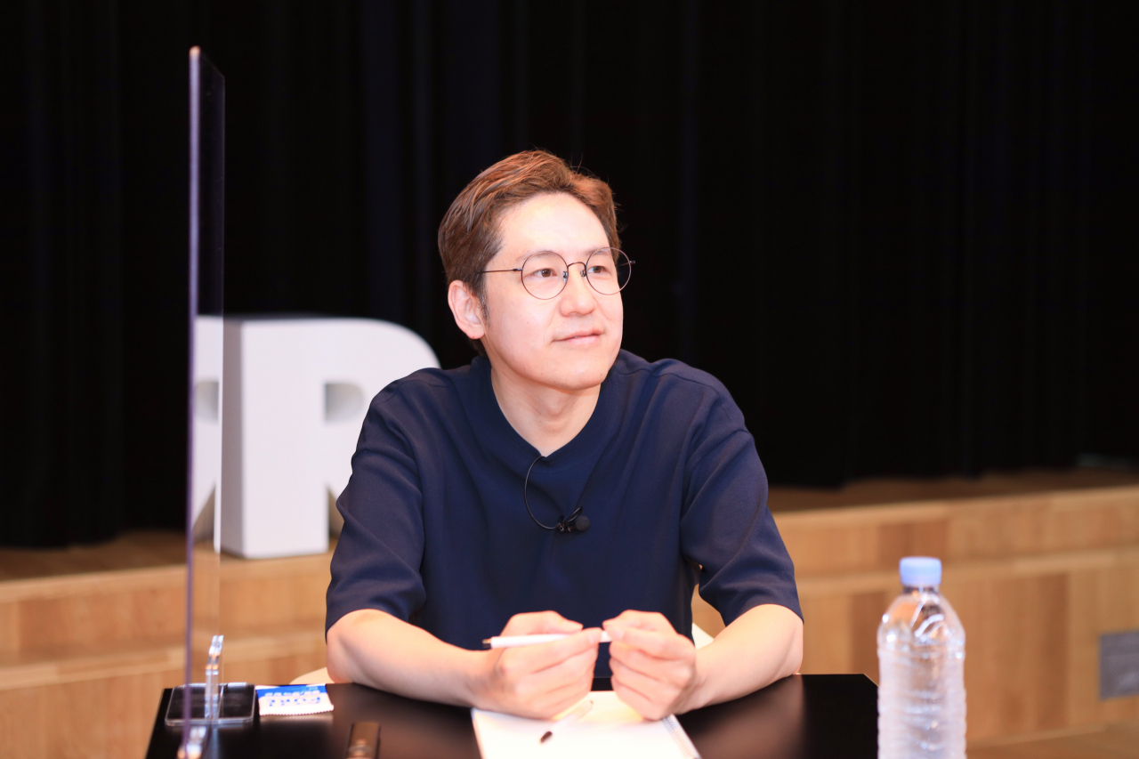 김준구 네이버웹툰 대표가 18일 네이버 밋업(Meetup) 행사에서 발표하고 있다 [네이버 제공]