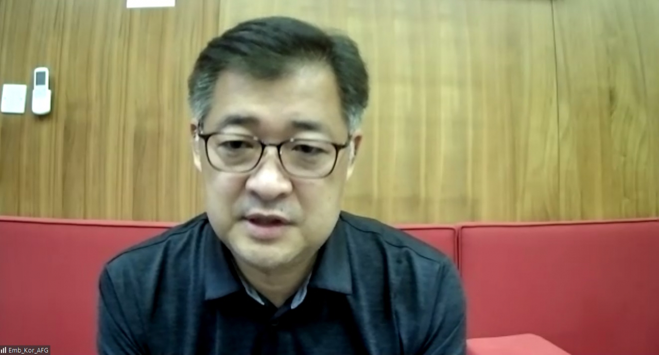 최태호 주아프가니스탄대사는 18일 카타르 도하에서 가진 언론과의 화상인터뷰에서 아프간을 빠져나오던 순간을 영화에서나 보던 전쟁과 비슷한 상황에 비유했다. [연합]