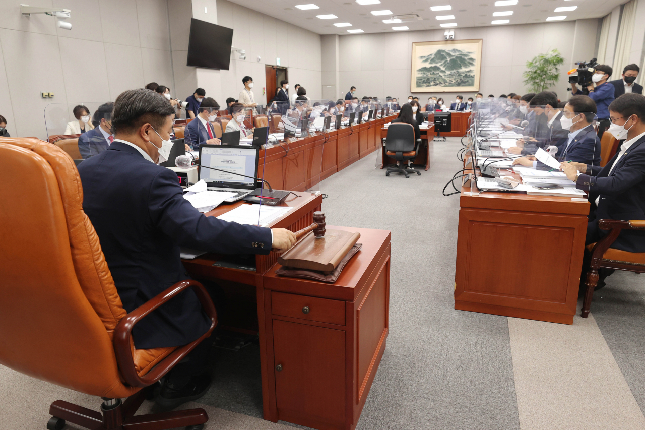 23일 국회 운영위원회 전체회의가 진행되고 있다. [연합]