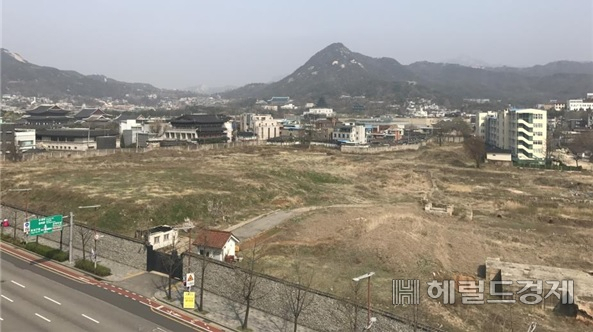 서울 종로구 송현동 부지 전경. [서울시 제공]