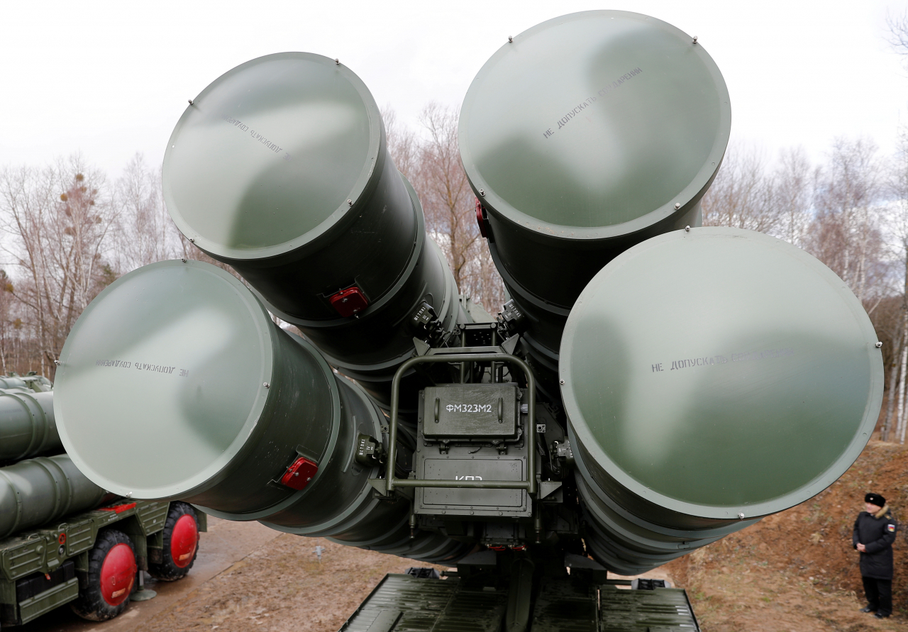 러시아의 대공방어용 요격체계 S-400.[로이터]