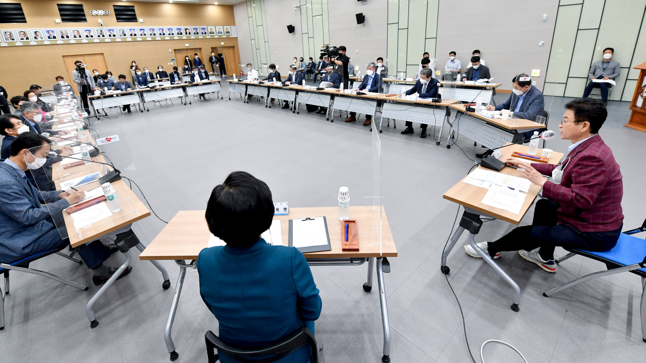경북형 대학발전 전략방안 간담회 모습.[경북도 제공]
