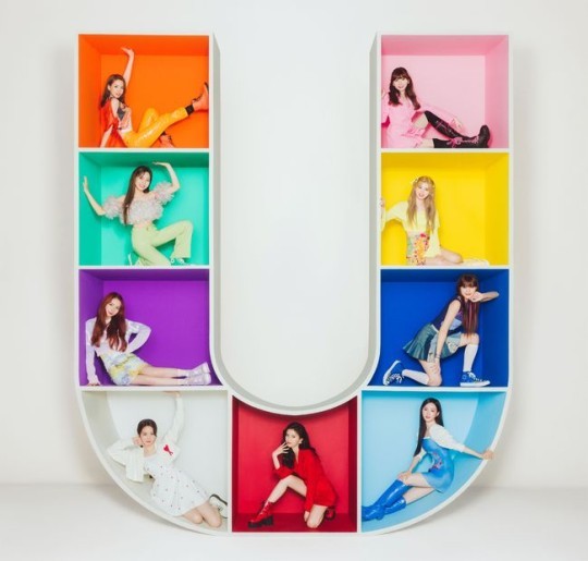 (Credit: JYP Entertainment)