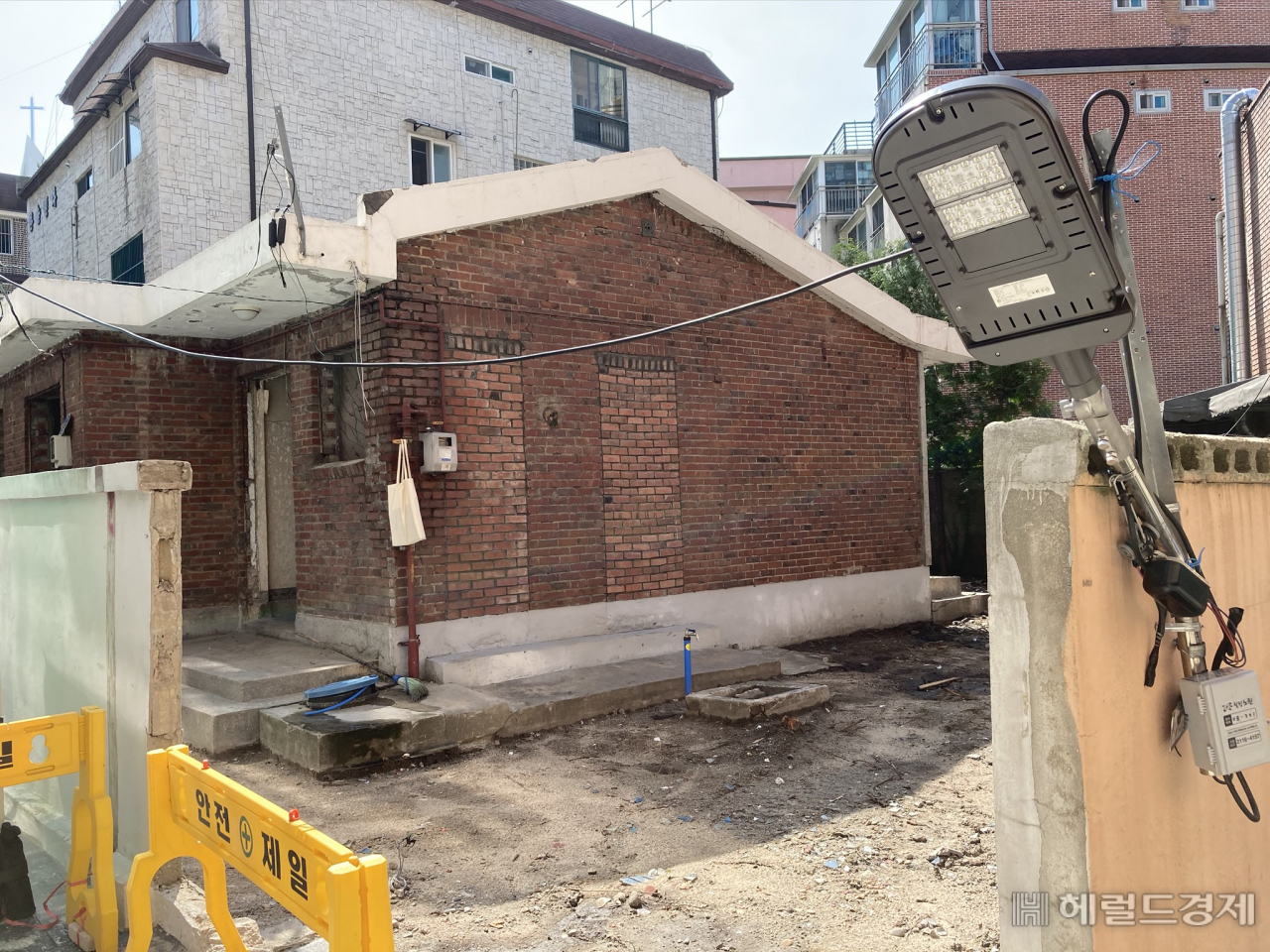 노원구 편백경로당의 그린리모델링 공사 전 모습. [서울시 제공]