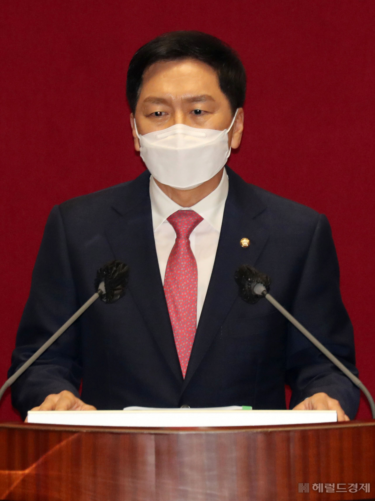 [헤럴드경제=이상섭 기자] 김기현 국민의힘 원내대표가 지난 6월 17일 오전 국회 본회의에서 열린 교섭단체 대표연설에서 문재인 정부의 부동산 정책 등을 비판하고 있다. babtong@heraldcorp.com