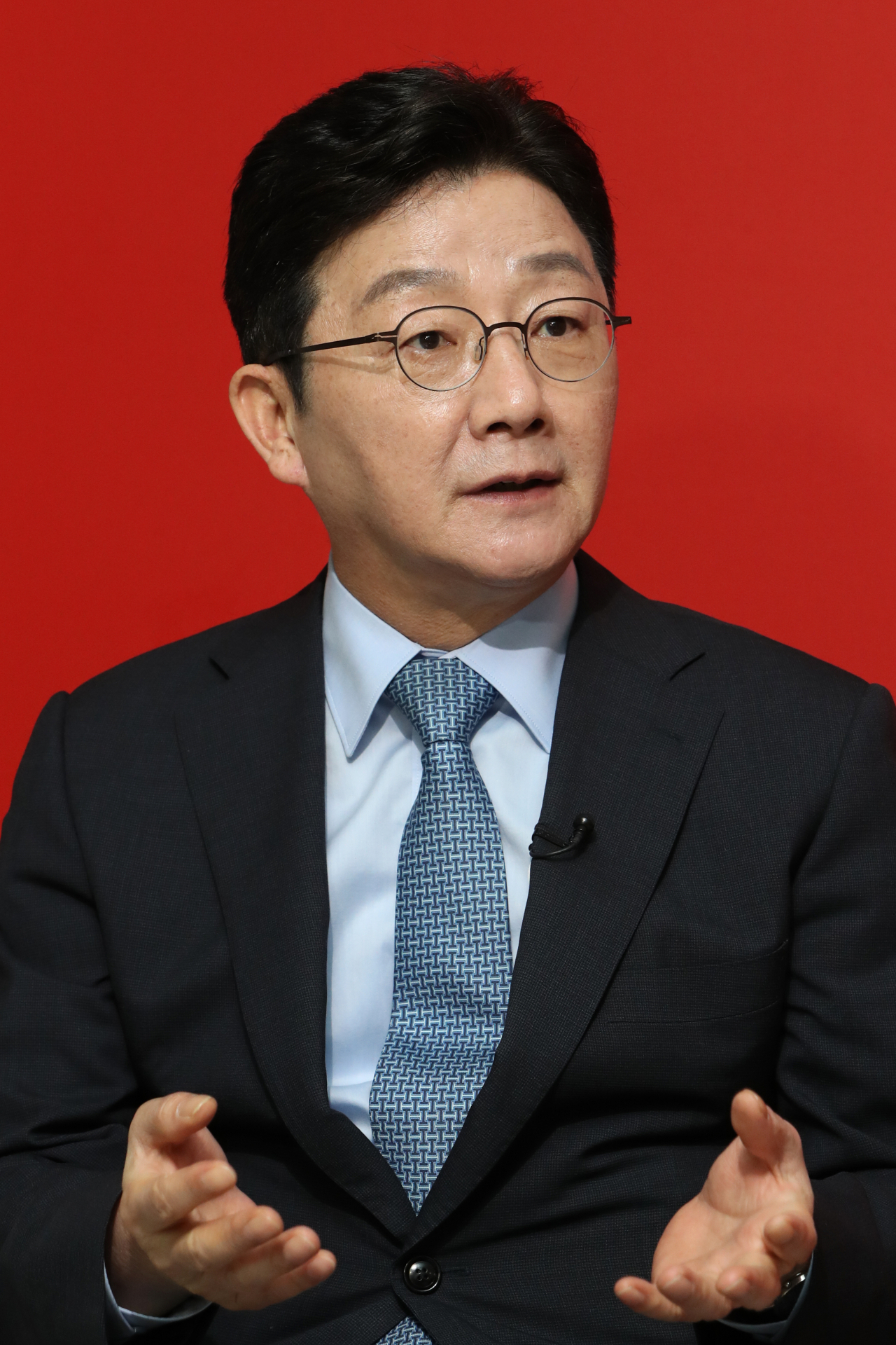 국민의힘 대선 경선 후보인 유승민 전 의원이 10일 오전 광주 서구 치평동 국민의힘 광주시당에서 기자들과 만나 광주·전남 지역 공약을 설명하고 있다. [연합]
