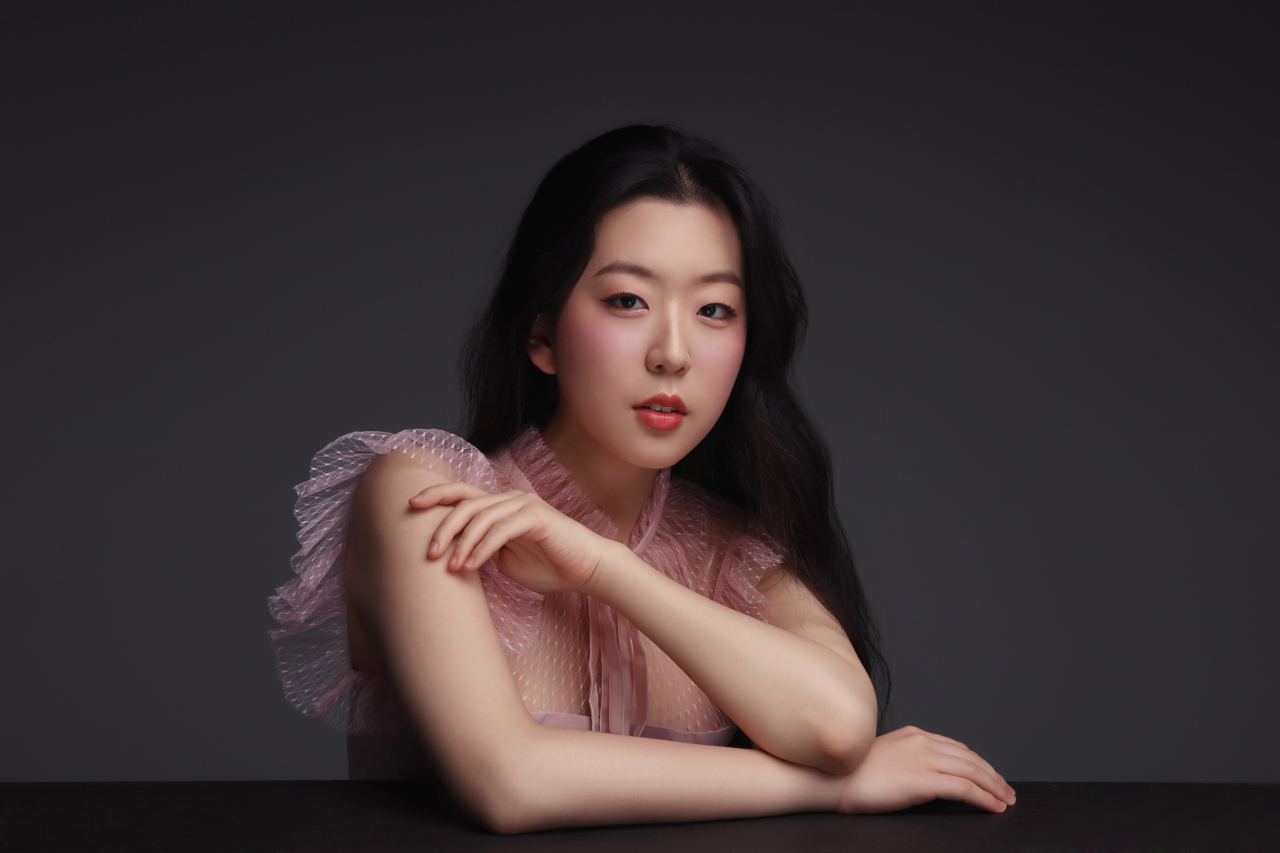 윤아인 [탑스테이지 제공]