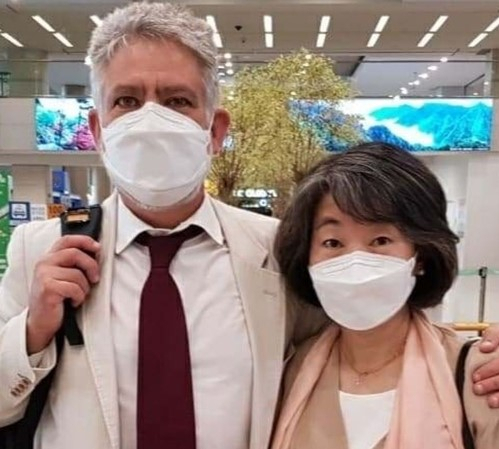 프랑수아 봉땅 신임 주한 벨기에 대사와 그의 부인인 최자현씨[주한벨기에대사관 홈페이지 캡처]