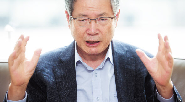천영우 전 청와대 외교안보수석은 지난 6일 오후 서울 종로구의 한 오피스텔에서 헤럴드경제와 인터뷰를 가졌다. 박해묵 기자