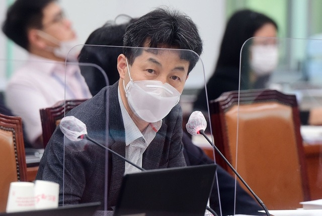 윤건영 더불어민주당 국회의원