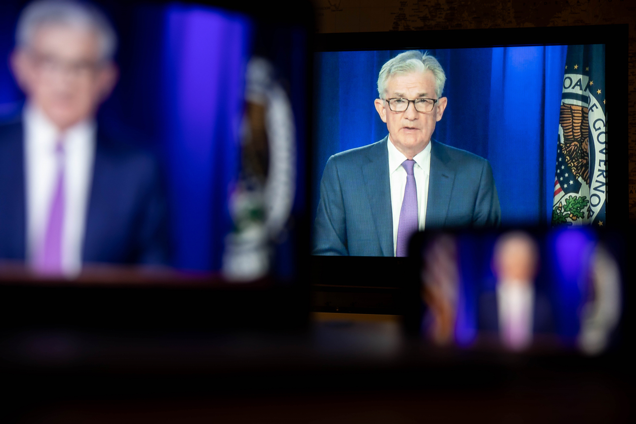 제롬 파월 미국 연방준비제도(Fed) 의장이 22일(현지시간) 연방공개시장위원회(FOMC) 직후 가진 온라인 기자간담회에서 질의에 답변하고 있다. [게티이미지]