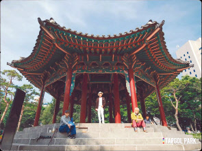 서울 아리랑. 탑골공원에서의 여유
