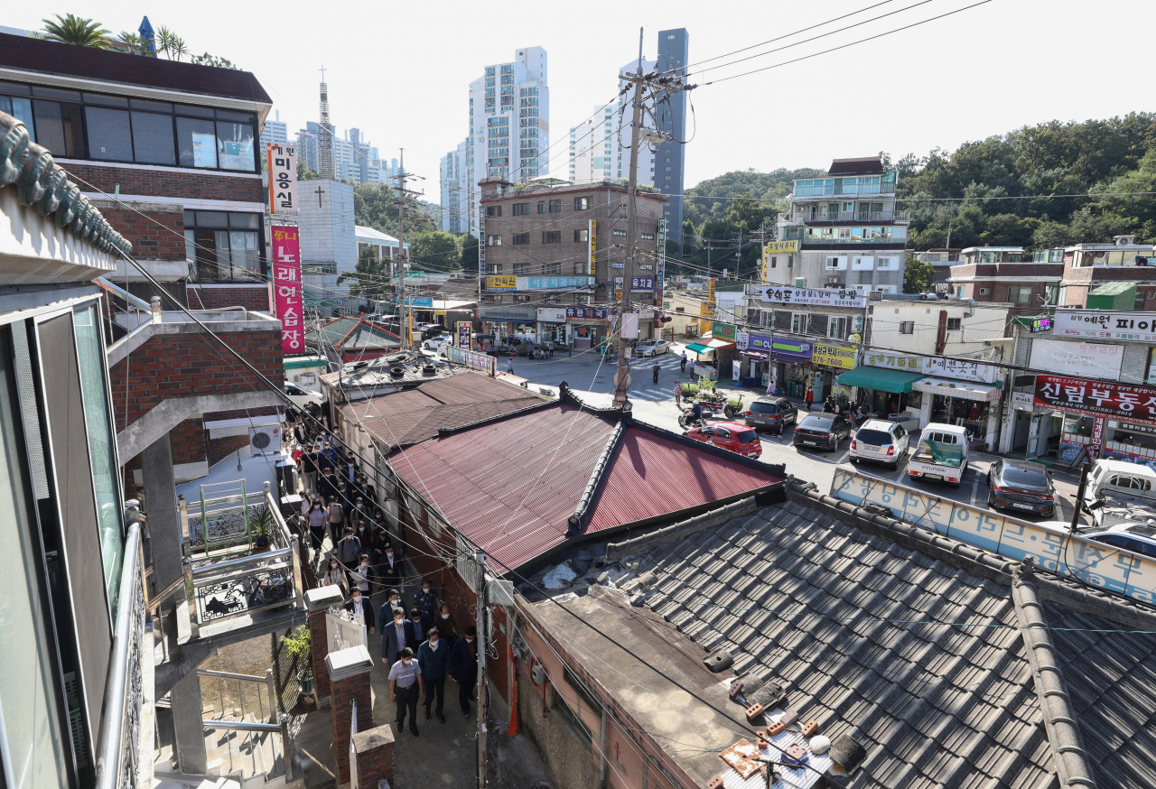 오세훈 서울시장이 방문했던 서울 관악구 신림1구역 신속통합기획 현장의 모습 [연합]