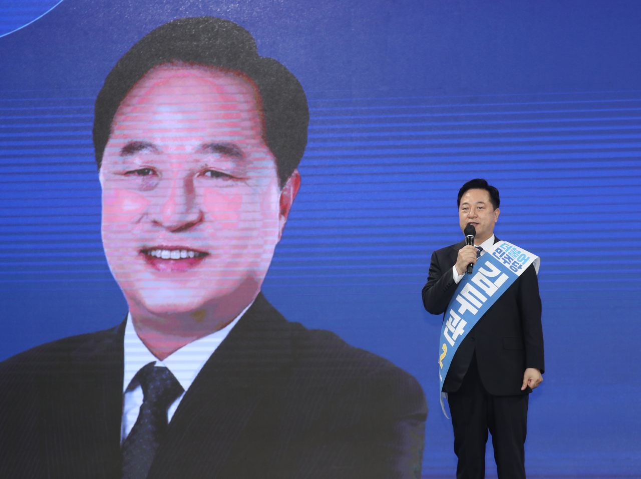 더불어민주당 대선 후보에서 사퇴한 김두관 후보. [연합]