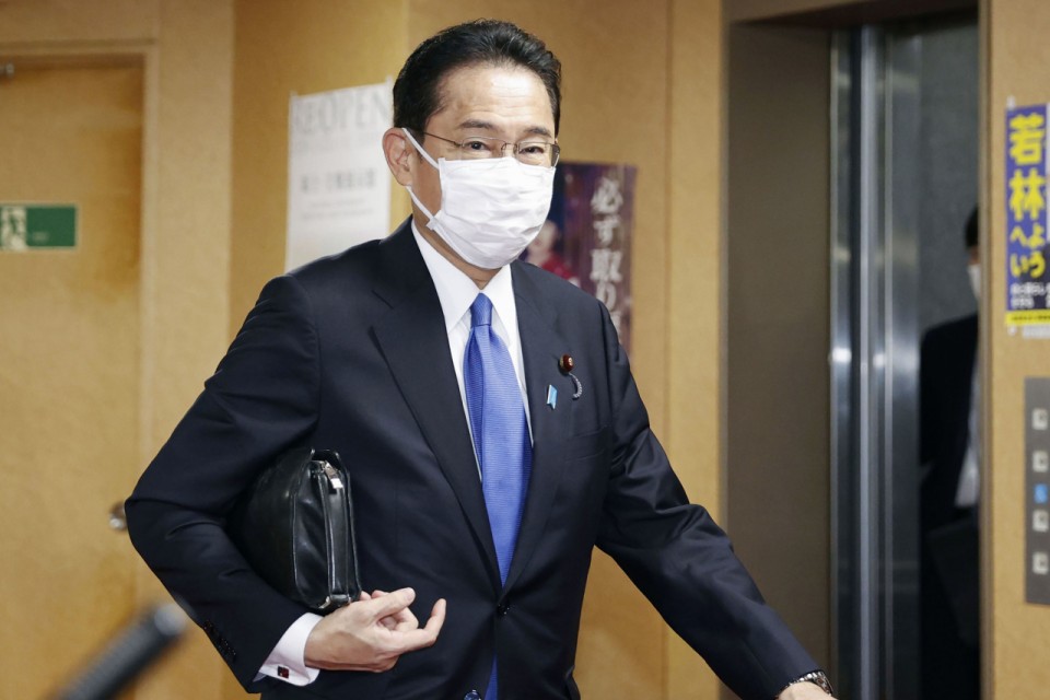 기시다 일본 총리 "원자력발전소 재가동 계속 추진하겠다"