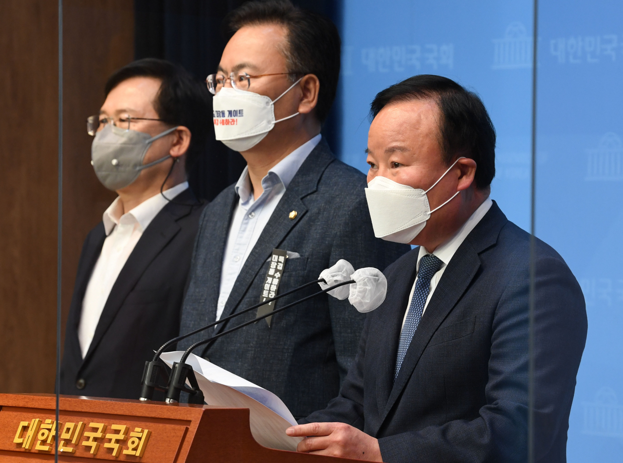 국민의힘 공명선거추진단장인 김재원 최고위원이 11일 서울 여의도 국회 소통관에서 황교안 전 대표가 제기한 대선 경선 부정선거 의혹과 관련해 결과를 발표하고 있다. [연합]