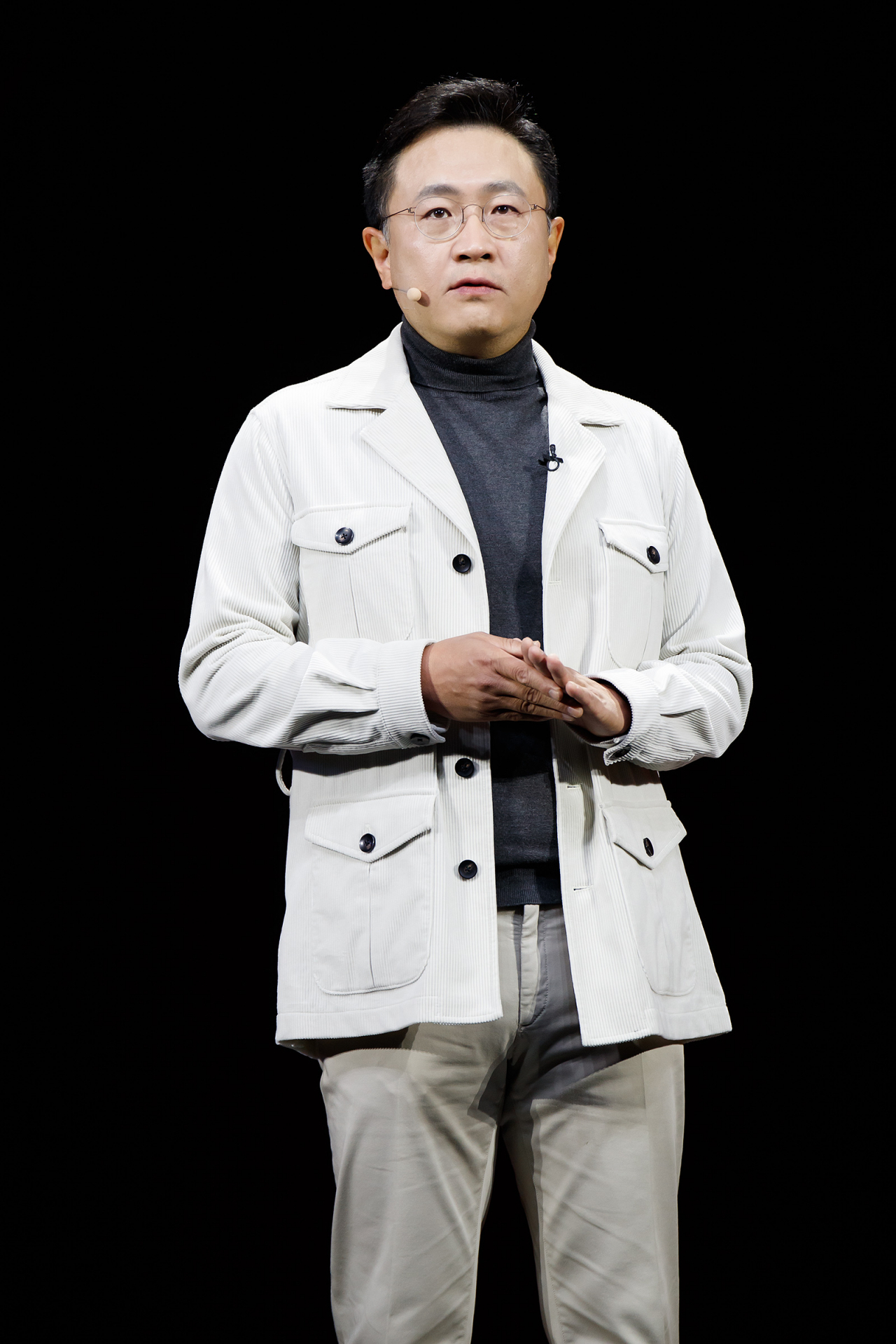 이명한 티빙 공동 대표가 티빙 독립법인 1주년을 기념하는 ‘TVING CONNECT 2021’ 행사에서 인사말을 하고 있다. [티빙 제공]