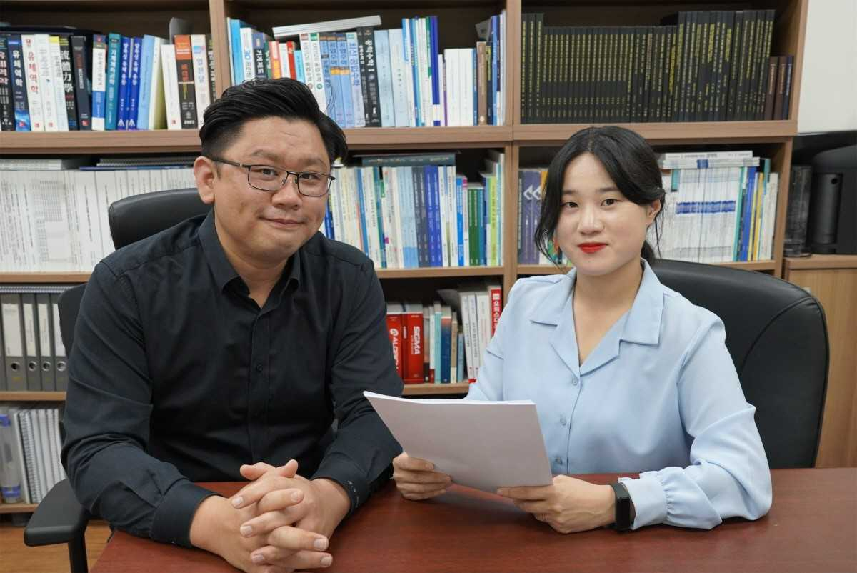 전남대 강현욱 교수(기계공학부. 교신저자)와 김나경 박사과정생(제1저자) 연구팀은 인공지능(AI)을 활용한 실내 환기기술을 개발했다.