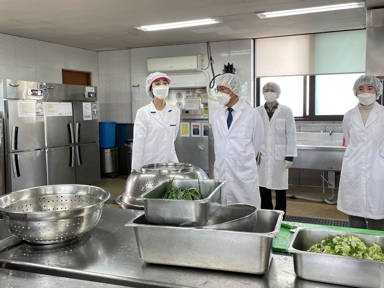 파주교육지원청, 학교급식 현장 특별 위생·안전점검…11월 5일까지 - 헤럴드경제 파주교육지원청, 학교급식 현장 특별 위생·안전점검…11월... 