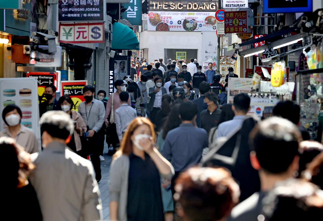 서울 명동 거리. [연합]