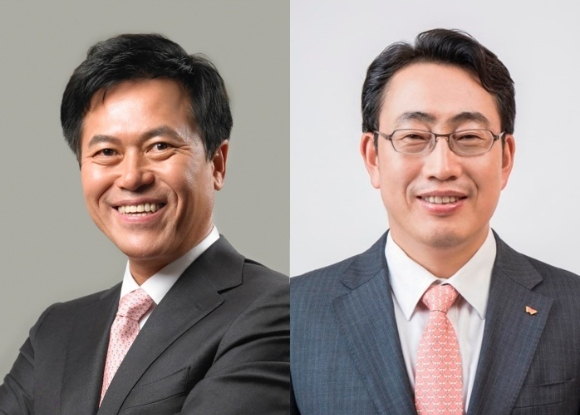 박정호 SK스퀘어 신임 CEO(왼쪽), 유영상 SK텔레콤 신임 CEO. [SK텔레콤 제공]