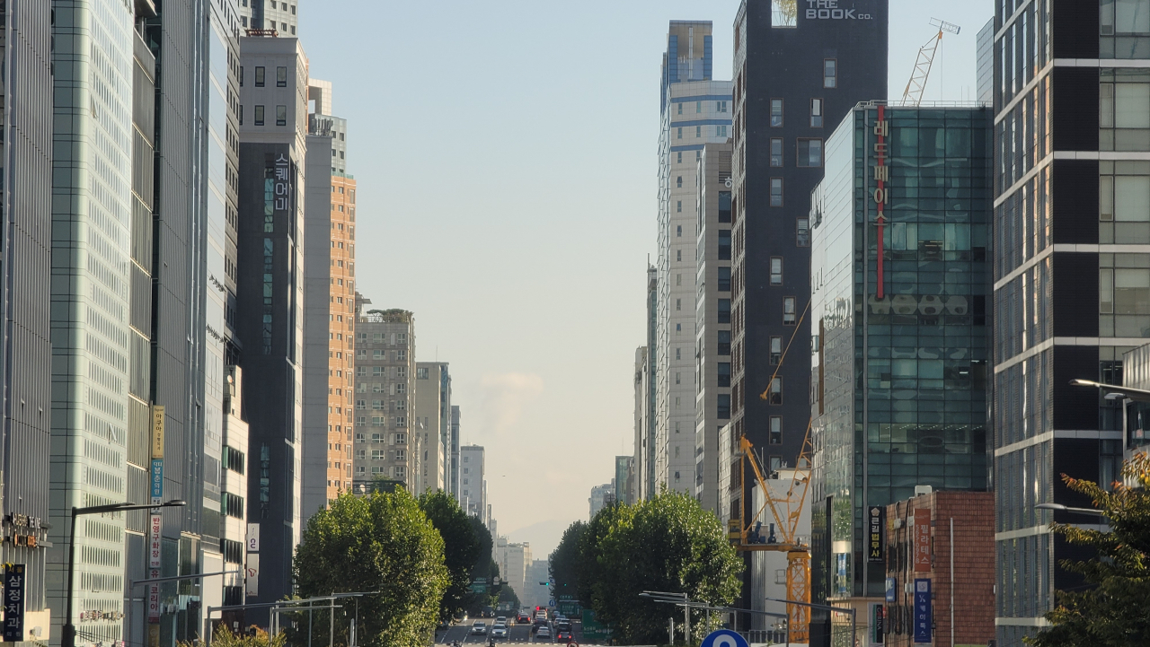 빌딩도 ‘똘똘한 한 채’…강남3구·마용성은 잘 팔리고 가격도 쑥 [부동산360]