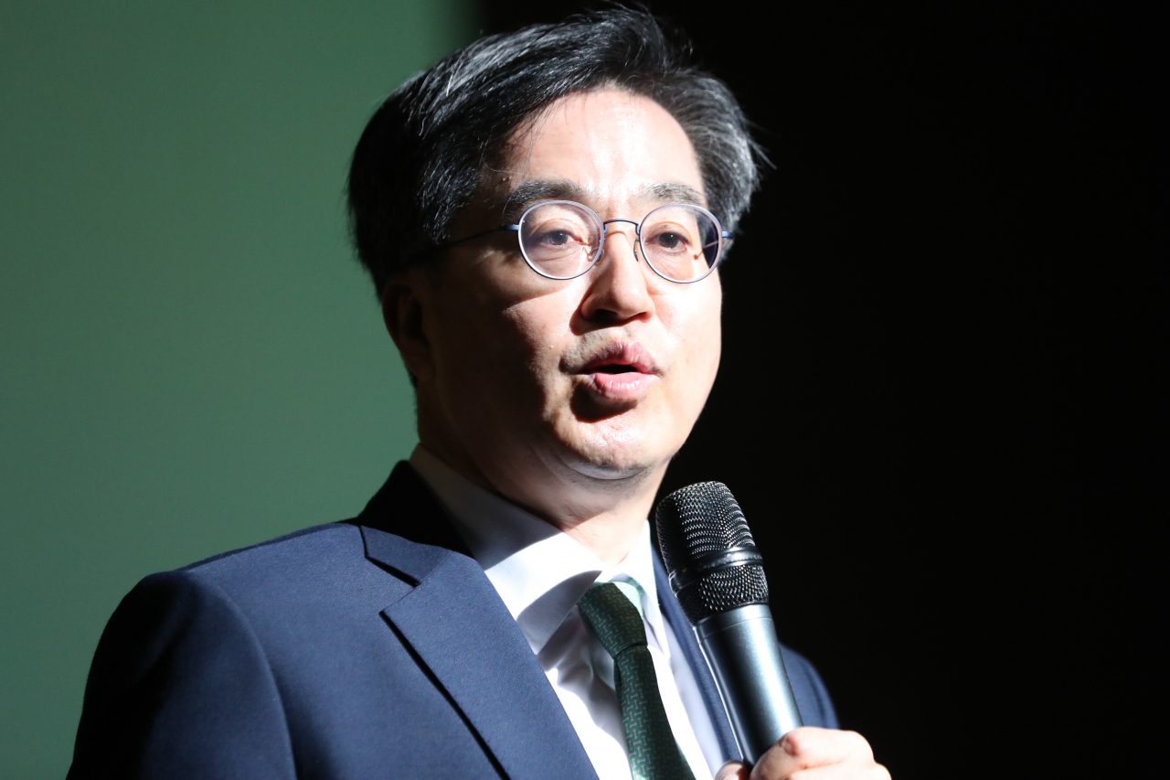 대선출마를 선언하고 '새로운물결'을 창당한 김동연 전 경제부총리. [연합]