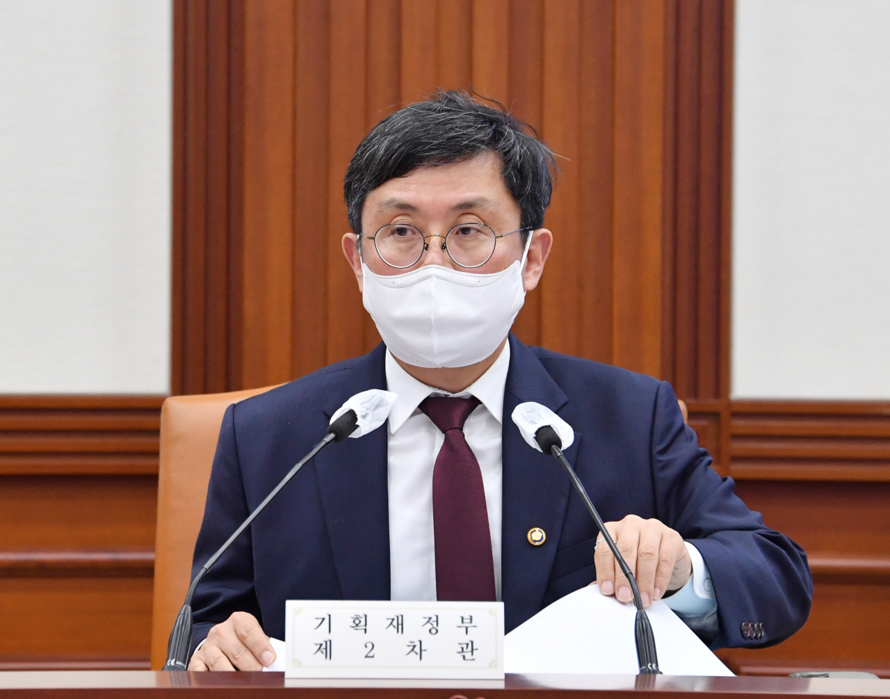 안도걸 기획재정부 차관이 2일 서울 광화문 정부중앙청사에서 열린 ‘제12차 재정관리점검회의’를 주재하고 있다. [기획재정부 제공]