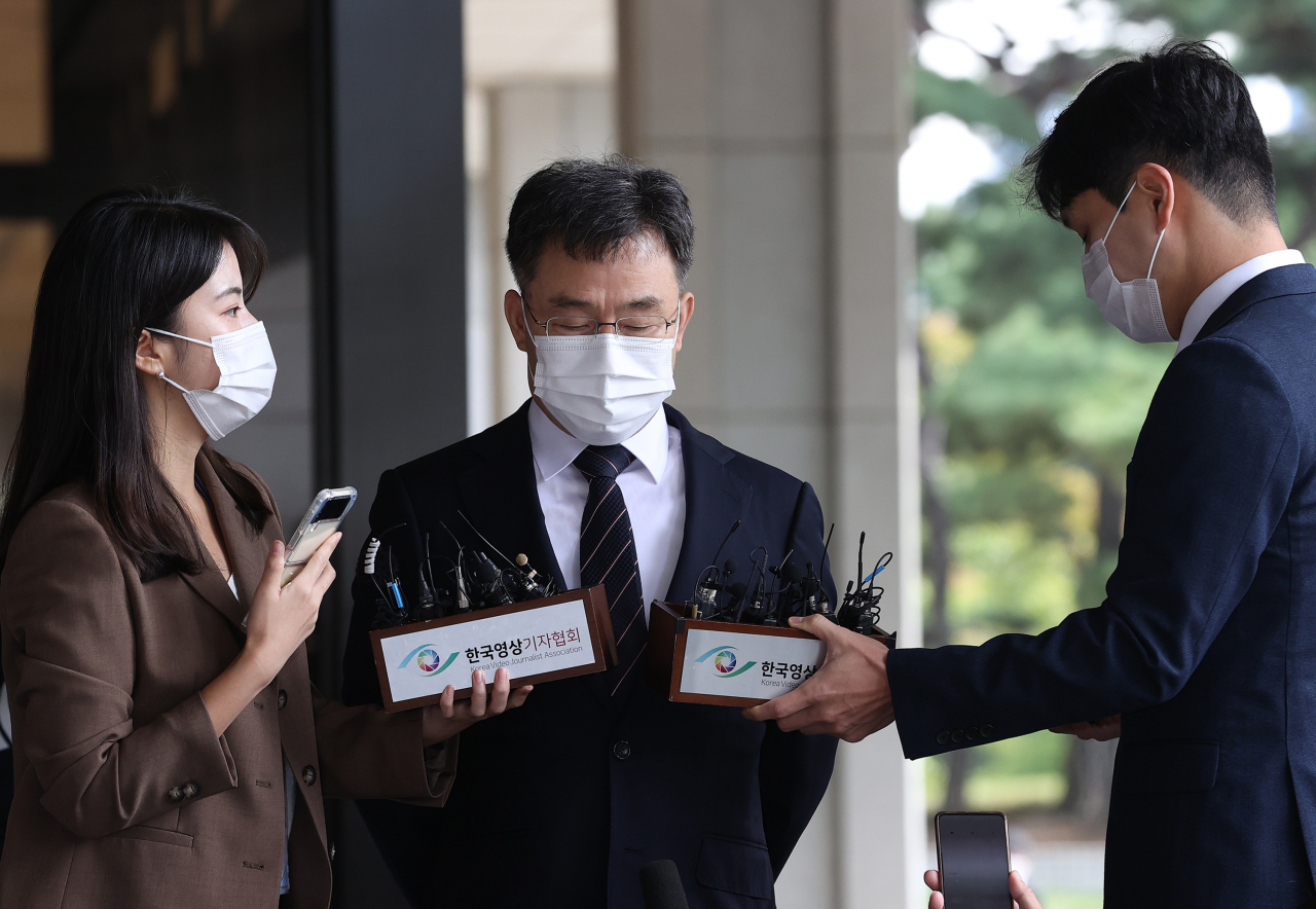 화천대유자산관리(화천대유) 대주주 김만배 씨. 법원은 4일 새벽 김 씨에 대한 구속영장을 발부했다. [연합]