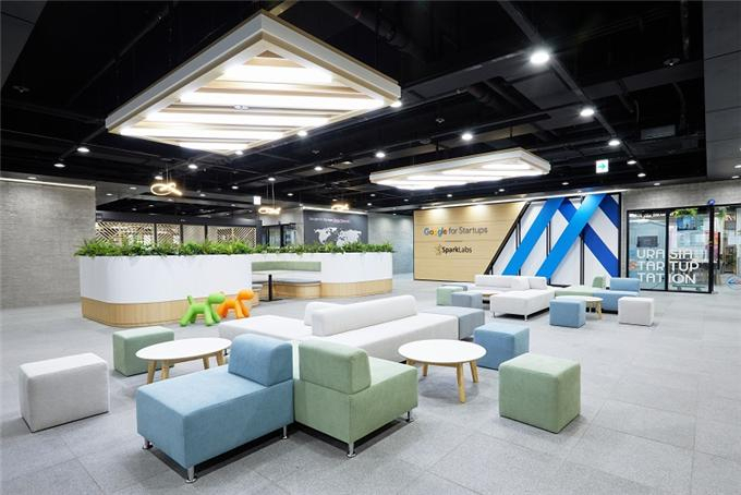구글이 후원하는 창업공간 ‘B. 스타트업 스테이션’ [부산시 제공]