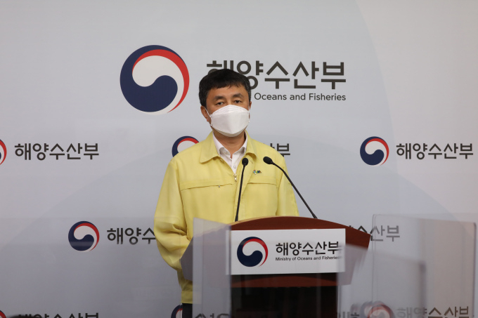 엄기두 해양수산부 차관이 지난 7월 5일 '항만사업장 특별 안전대책'을 발표하고 있다. [해양수산부 제공]