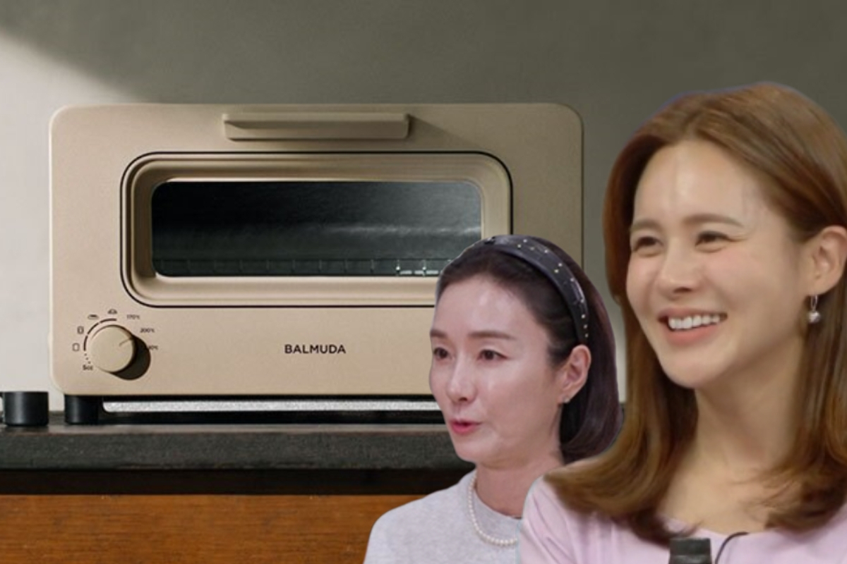 발뮤다 토스터기와 이를 사용하는 것으로 알려진 배우 오연수, 가수 아이비 [발뮤다 홈페이지]