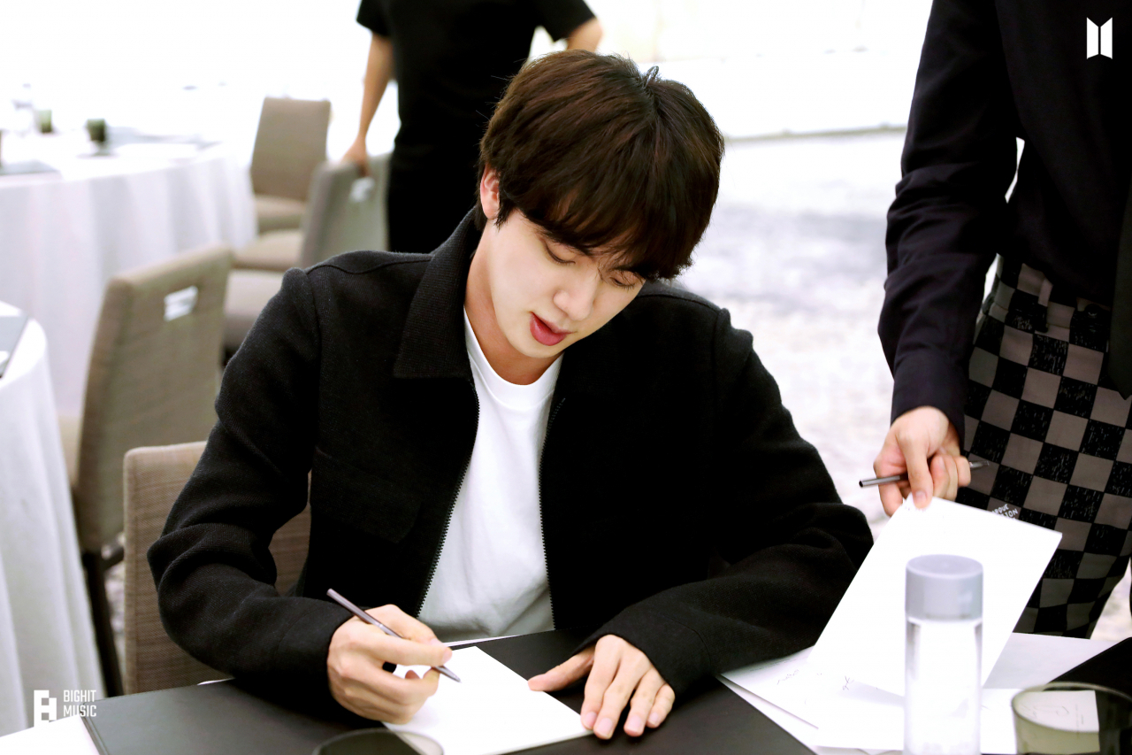 방탄소년단 진 [빅히트뮤직 제공]